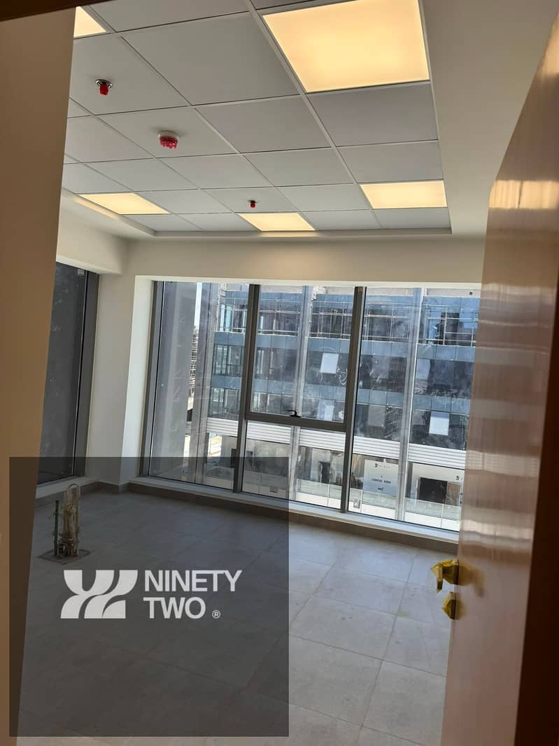 Clinic for Rent in 3Sixty Mall New Cairo 43.5sqm Fully Finished & Air Conditioned - Widok 5
