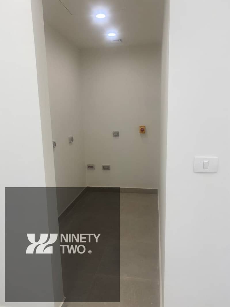 Medical Clinic for Rent in 3Sixty Mall Layan New Cairo 44sqm Fully Finished - Ansicht 6