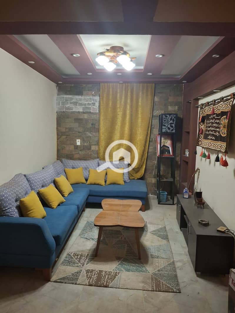 For quick sale in Dorra Cairo Compound, a 144m² duplex apartment with a 40m² roof terrace overlooking a small garden - Widok 3