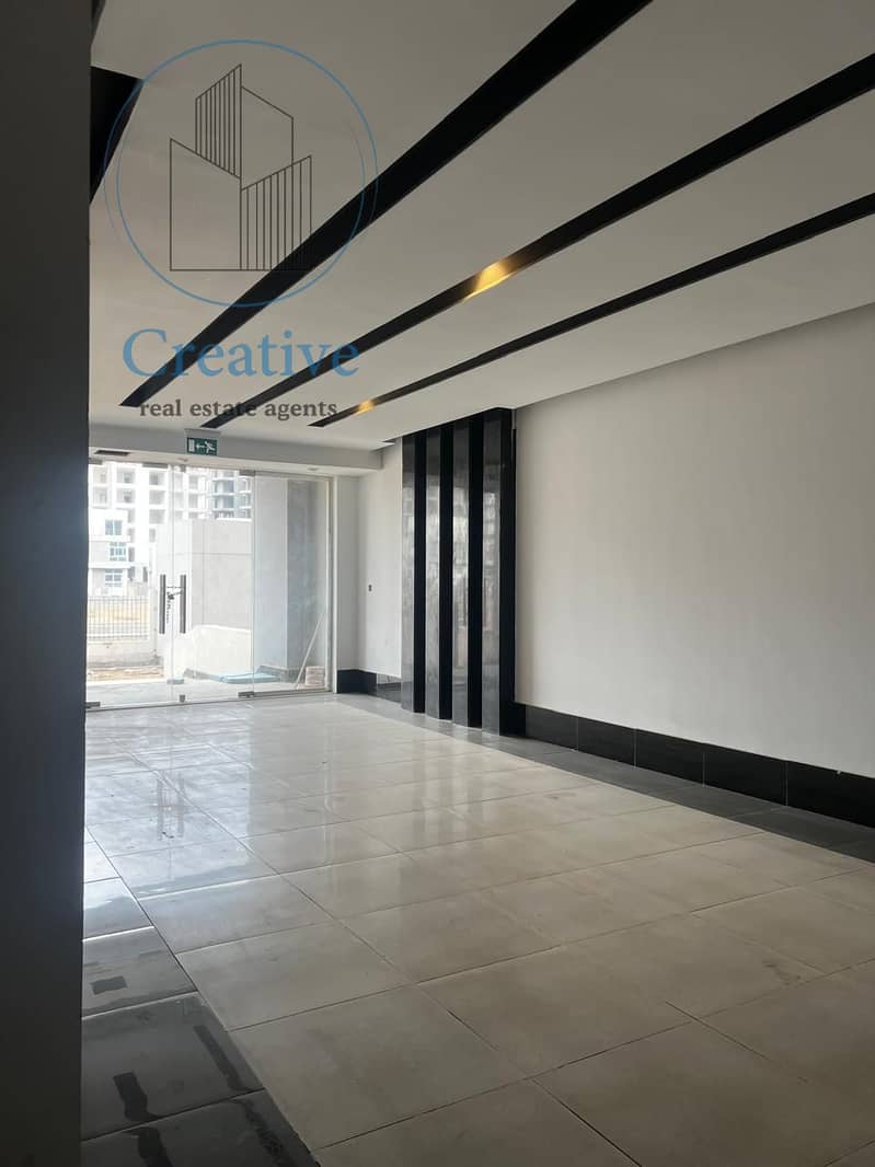 Apartment for Sale with Immediate Delivery, Featuring a Distinctive Facade and Elevator Access in R7, New Administrative Capital, Close to Madinaty - Widok 5