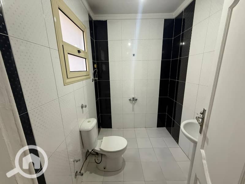 Apartment for sale in Kafr Abdo - Görünüm 5
