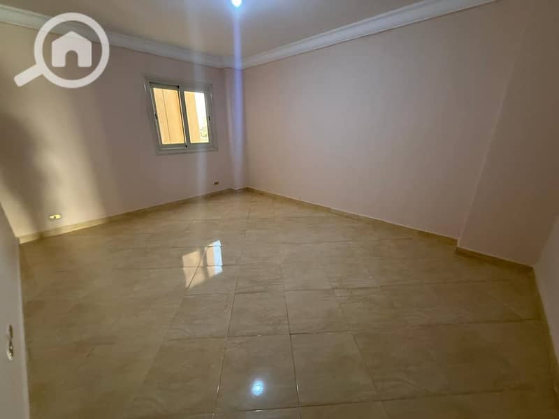 Apartment for sale in Kafr Abdo - Daha fazla