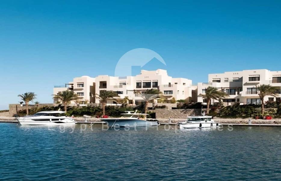 Direct Sea View Chalet Finished with Garden For Sale By Hassan Allam in Gouna Red Sea - Widok 2