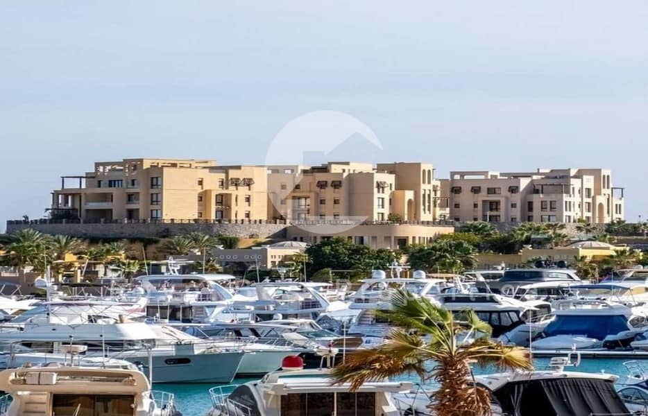 Direct Sea View Chalet Finished with Garden For Sale By Hassan Allam in Gouna Red Sea - Widok 5