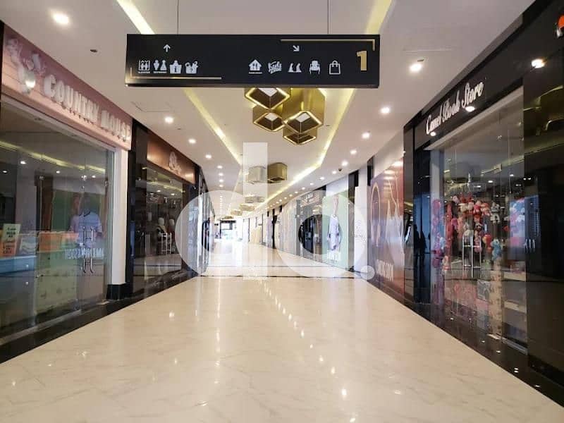 Retail For Rent Indoor Area: 73 sqm + Outdoor Area: 70 sqm Fully finished Ready to Move in New Cairo Opposite AUC Gates | Backing onto North 90 Street - Ansicht 6