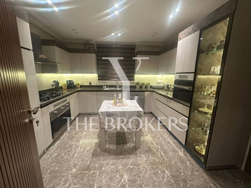 Fully Finished Apartment For sale In West Golf extension New Cairo offering the perfect blend of comfort and luxury - Widok 4
