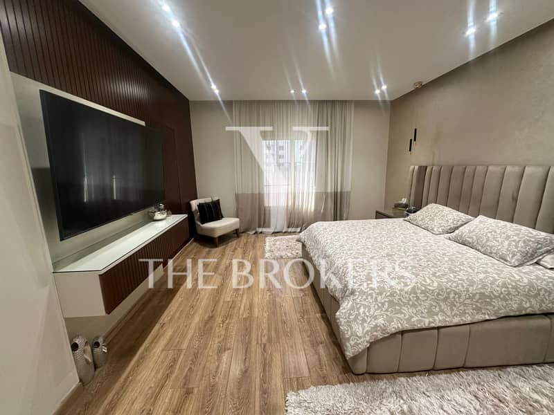 Fully Finished Apartment For sale In West Golf extension New Cairo offering the perfect blend of comfort and luxury - Więcej