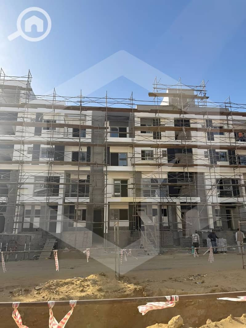 8 Terrace 8. jpg