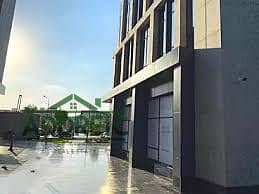 A prime opportunity for office space in East Hub, Madinaty: 120 sq m. If you're looking for an office in a strategic location that suits your business - Mehr