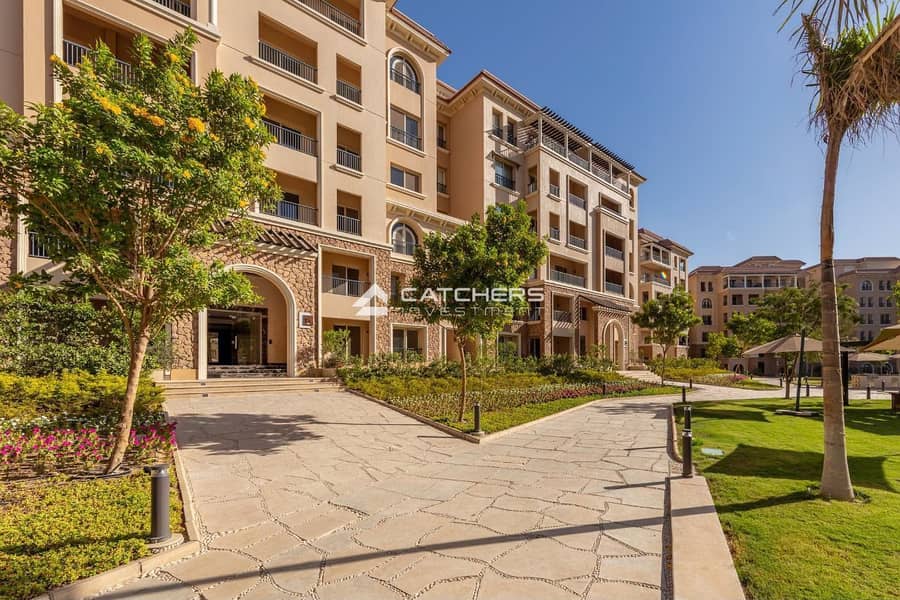 Fully finished apartment for sale directly on South 90th Street in the 90 Avenue project, Fifth Settlement, next to the American University. - Altro