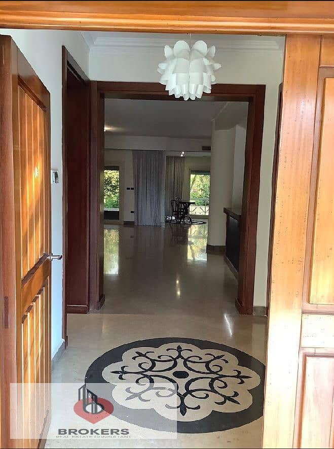 Modern villa for rent with a swimming pool and garden in Katameya Hills – pohled 3