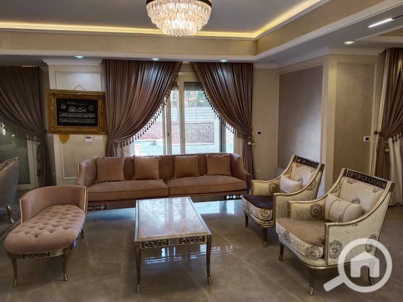 Luxury Standalone Villa for Sale Fully Furnished in Bellagio Compound – 900 SQM with Private Pool, Elevator & Smart Home System in Prime New Cairo - Viac
