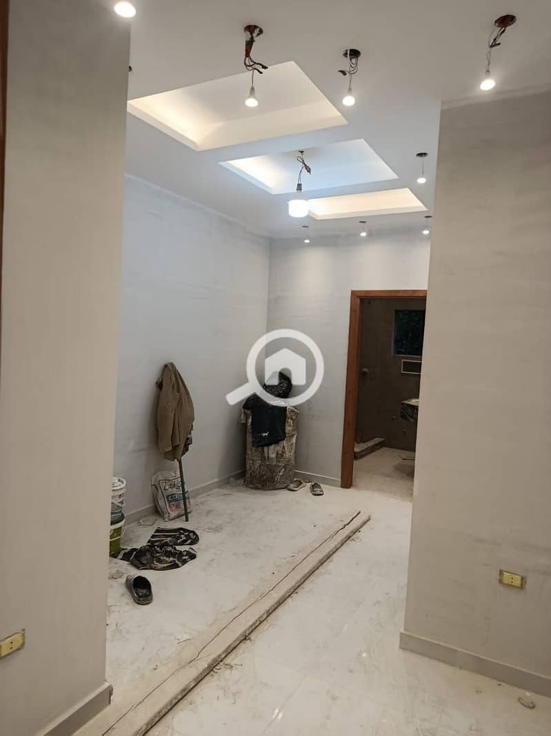 200 m apartment for rent, elevated ground floor, 3 bedrooms and 2 bathrooms, large reception, Zone 8, Sheikh Zayed City, first residence. - Widok 6