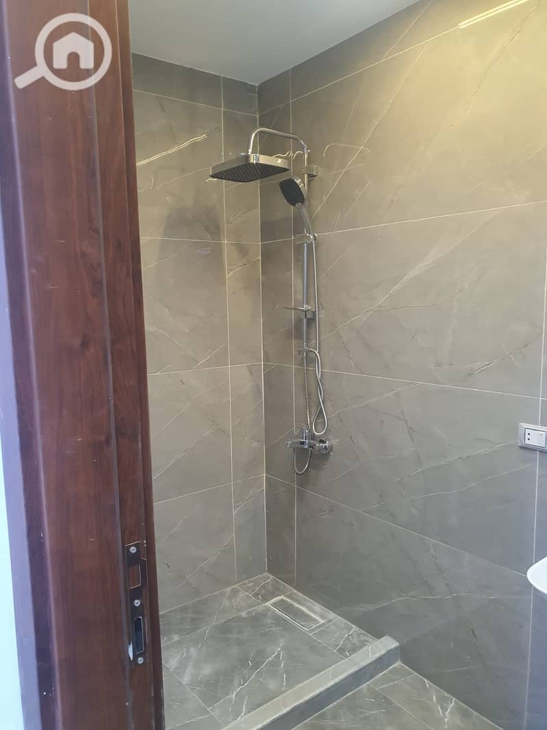 Studio for sale in New Cairo – Fifth Settlement – West Arabella Prime location in the West Arabella area, close to services and main roads. - Ansicht 5
