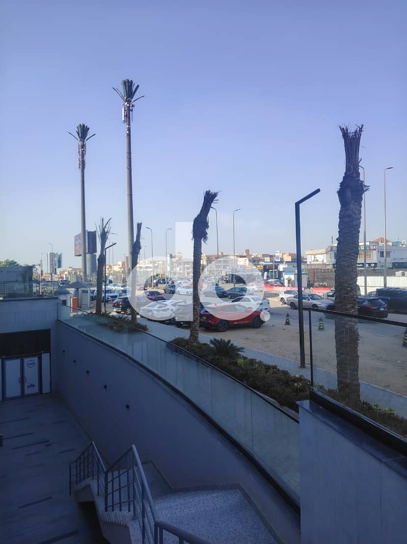 Prime Commercial Location | Retail Shop 42 SQM for Rent in Banking District – New Cairo - Retail in 5th Settlement - Mehr