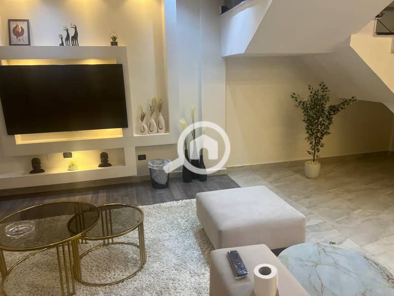 **Furnished Townhouse for Rent – Sunrise Compound – South Investors, Fifth Settlement** A unique opportunity to live in one of the best locat - Widok 4