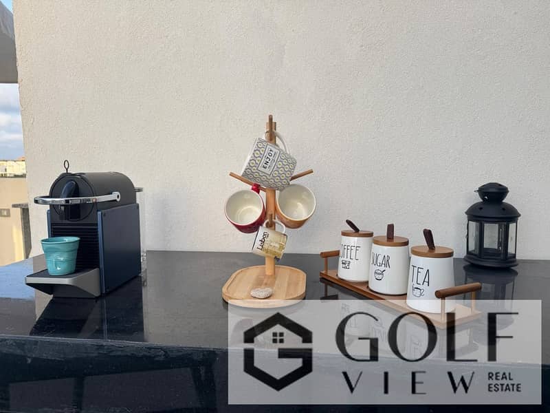 For sale: Resale, lowest price. 140 m² penthouse chalet with a 70 m² terrace in Fouka Bay on the North Coast, Ras al-Hikma. Features a direct view of - Widok 5