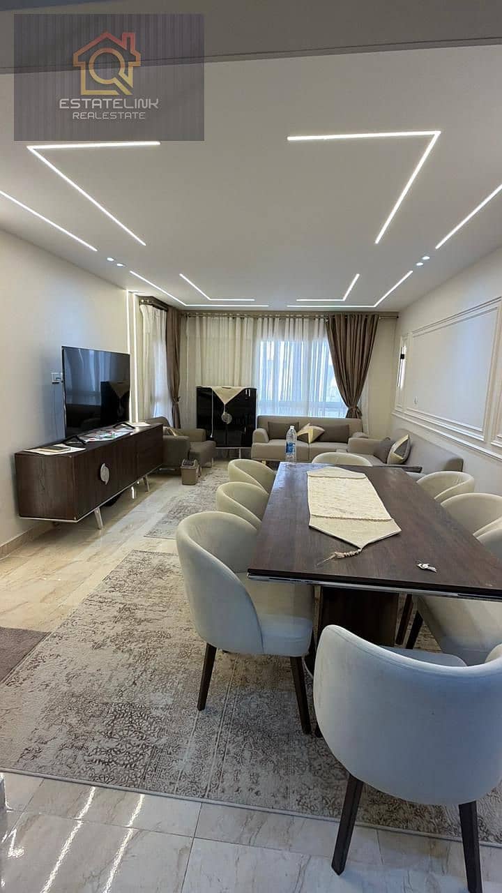 Furnished and distinctive apartment in the third district - Mehr