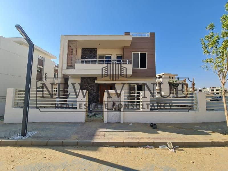 Luxury Corner Standalone Villa 5 Bedrooms 3 Master Bedrooms 2 Living Rooms 477m Land Semi Finished Prime Location - Widok 2
