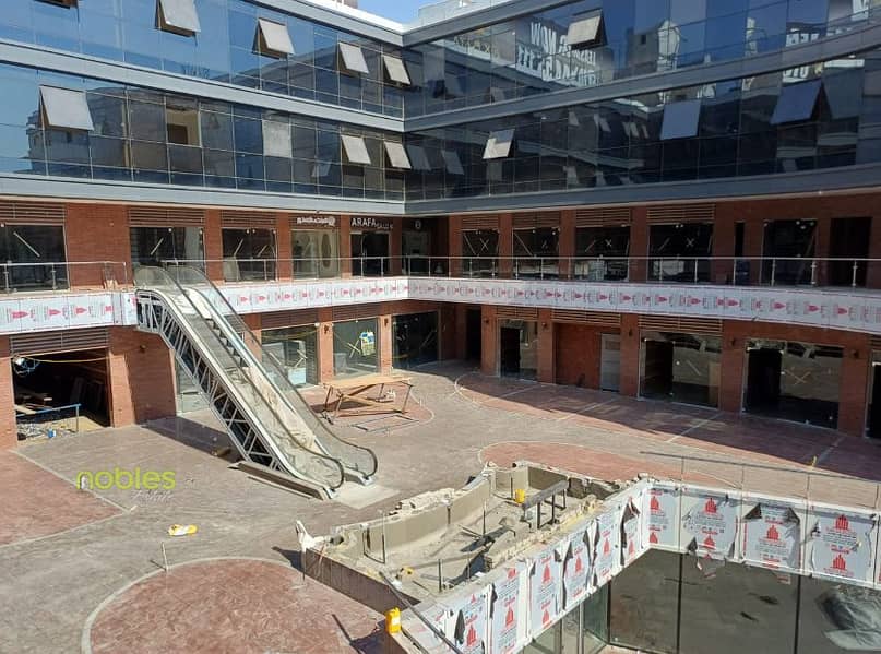 Shop, ready to move, currently leased, in a prime location in Fifth Settlement X Plaza, Al Yassmin new Cairo - Ansicht 3