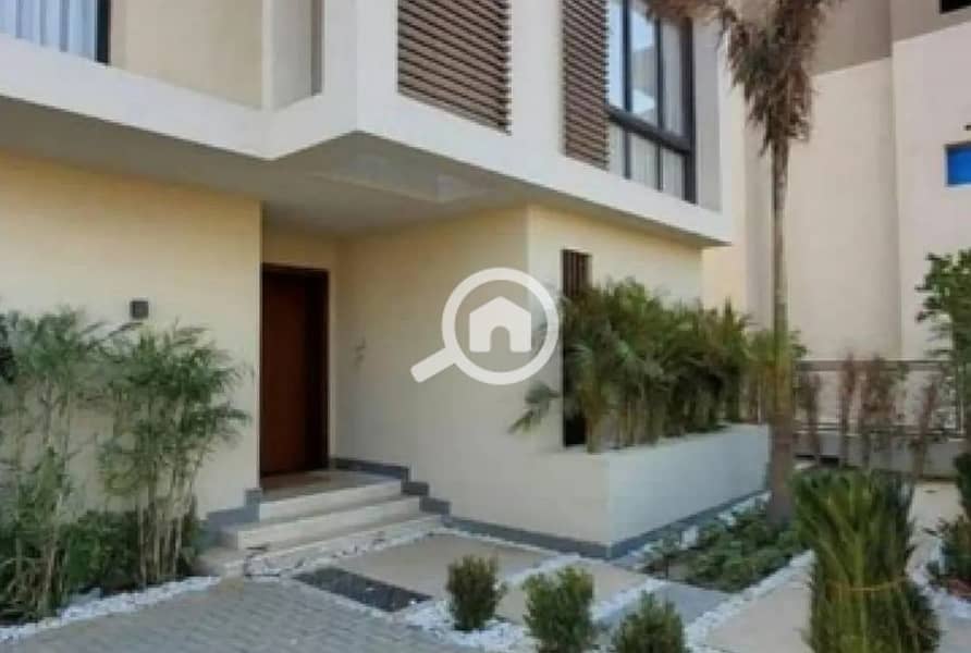 Ready-to-move-in townhouse in Golf Extension by Palm Hills - Ansicht 3