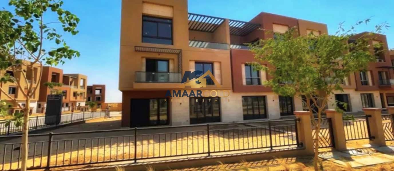 Amazing Townhouse for Sale in District 5 Marakez in New Cairo Facing the Clubhouse 4 Bedrooms - Ansicht 4