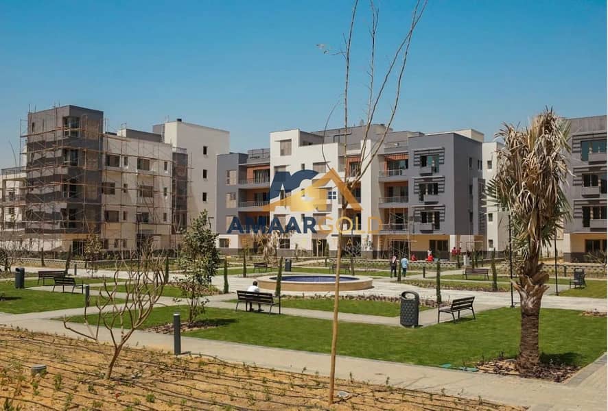 Amazing Townhouse for Sale in District 5 Marakez in New Cairo Facing the Clubhouse 4 Bedrooms - Mehr