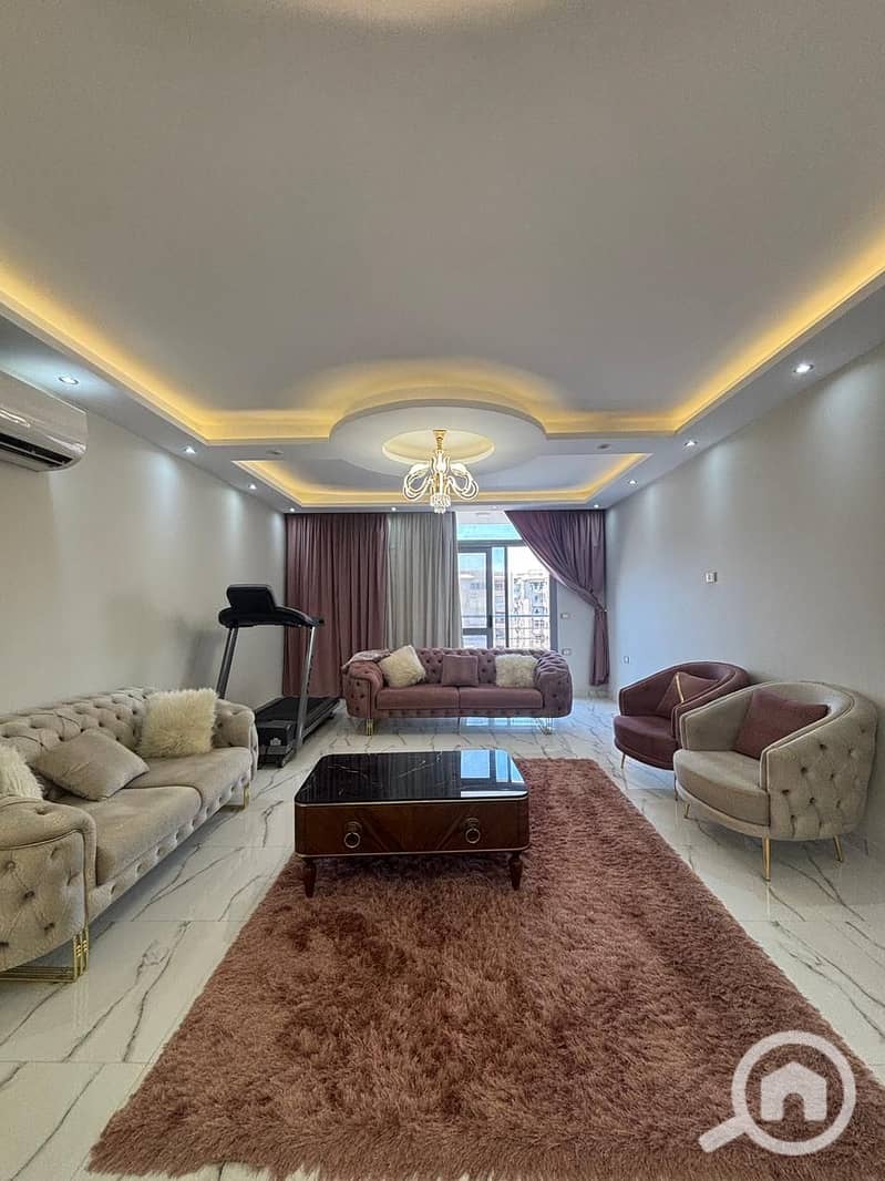 Furnished apartment for rent in One Katameya Compound, hotel-style furnishings, open view - Widok 3