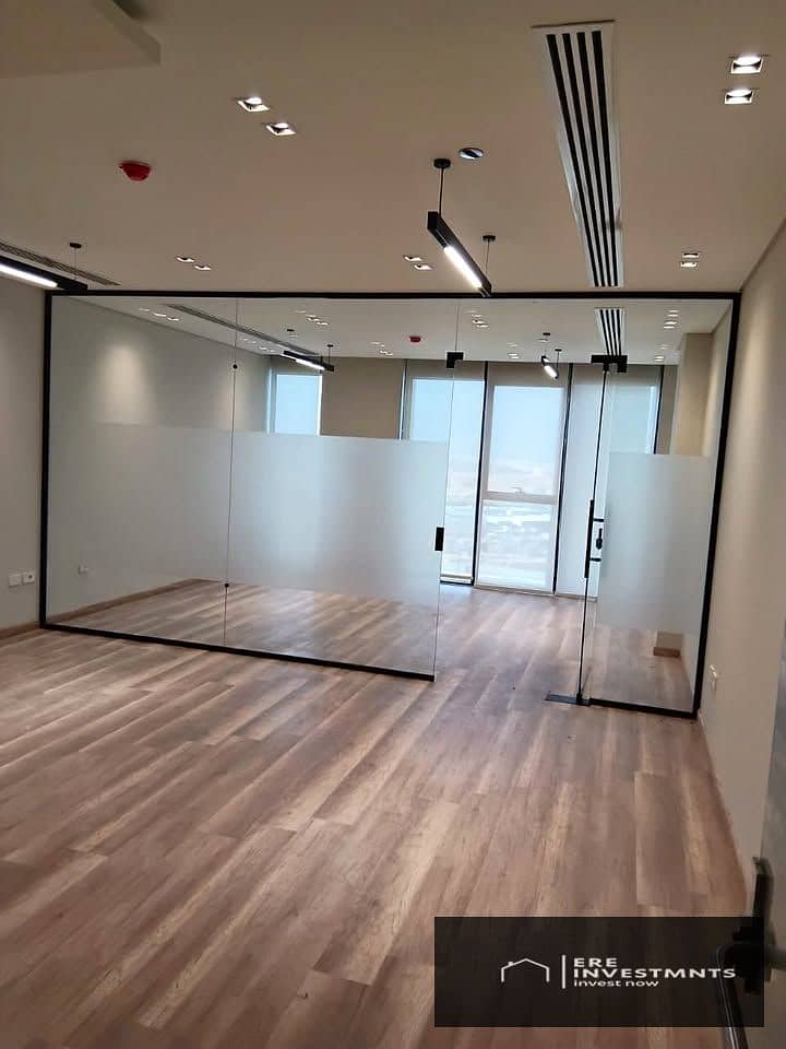 Lowest price office space for rent, ready to operate immediately, in Hyde Park, New Cairo - in the administrative business district – pohled 5
