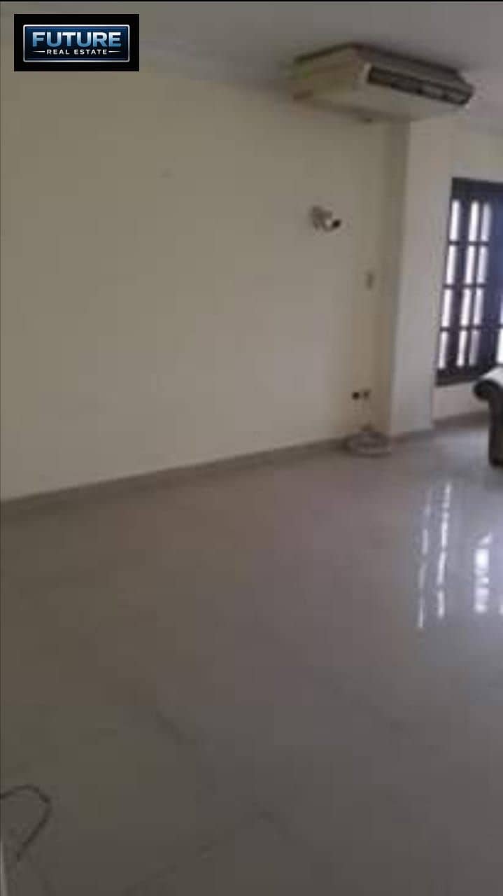 A 190 m apartment in Al-Ma'raj Al-'Ulwi in Zahraa Al-Maadi, the second neighborhood behind Carrefour directly. - Ansicht 3