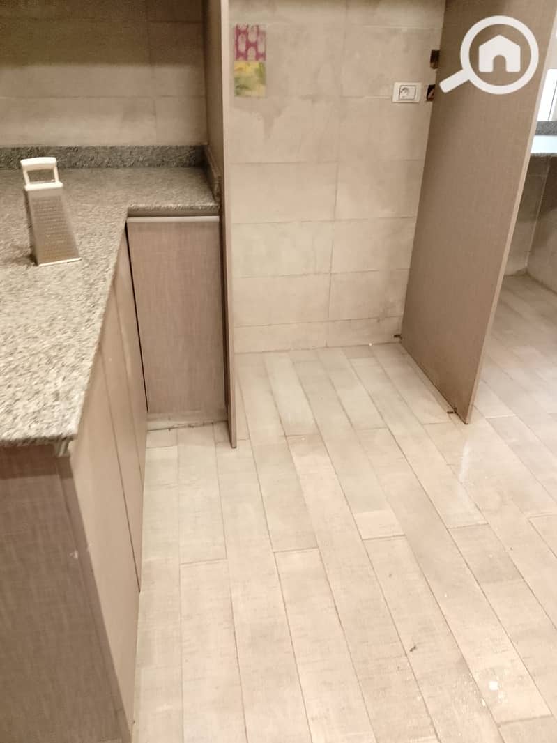 9 254890. jpg