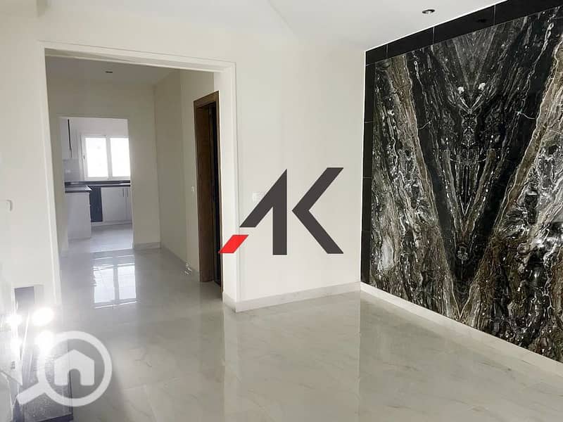 Prime Location Finished i Villa Roof For Rent in Mountain View Hyde Park - New Cairo – pohled 5