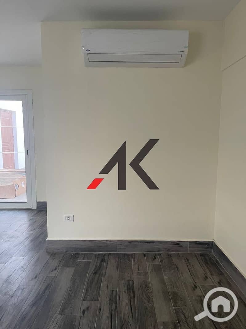 Prime Location Finished i Villa Roof For Rent in Mountain View Hyde Park - New Cairo – pohled 6