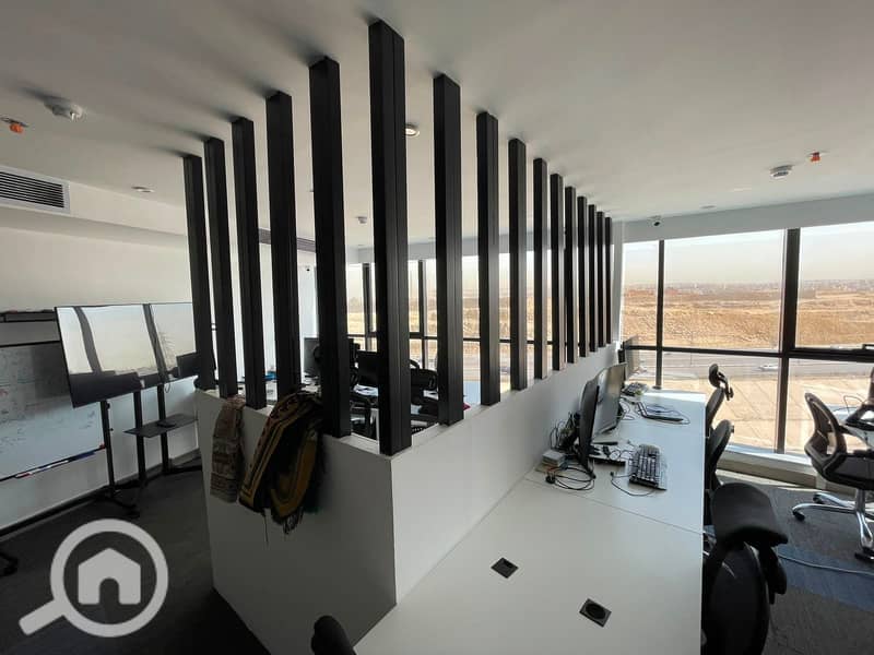 Premium 100m administrative headquarters for rent in the strongest administrative building in Rayhana Plaza, Zahra Al-Maadi - Ansicht 2