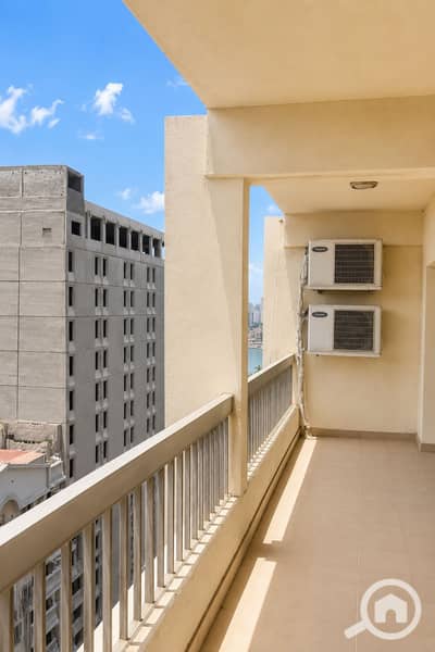 5 Bedroom Flat for Sale in Garden City, Cairo - 1000630785. png