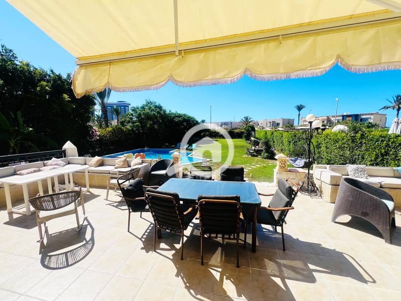 11 91cccb44-c9e9-4784-a49e-a16777383d25. jpg