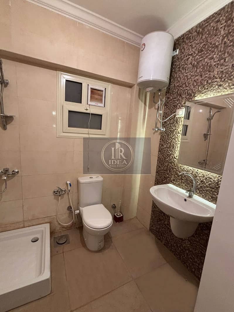 Furnished apartment for rent in Katameya Gardens compound, high-end super deluxe finishing - Więcej