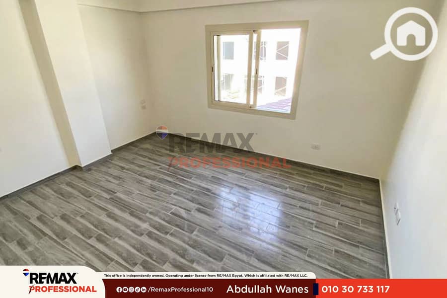 Prime location and spacious villa with hotel-style finishing. Twin house for sale in Smouha. Delivery within one year – další