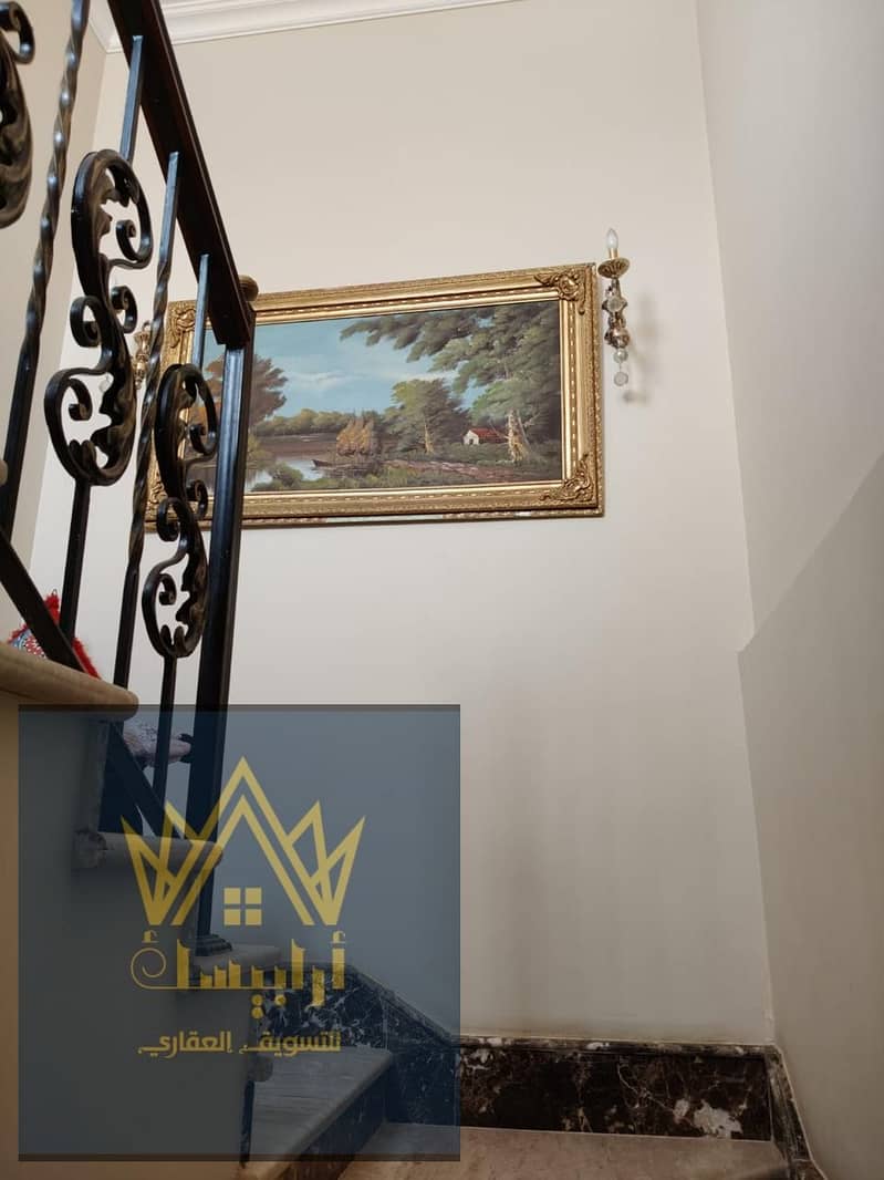 10 a92ad756-109f-47c4-be81-801624b26317. jpg