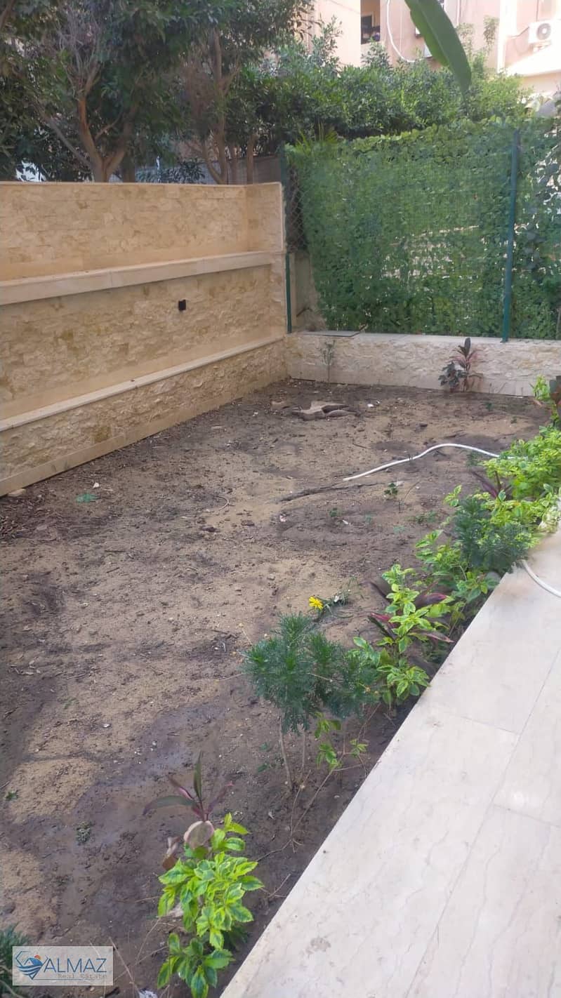Unfurnished duplex, 200 sq m, for rent in Arabiya Compound, Fifth Settlement, near main roads and 90th Street. - Widok 3