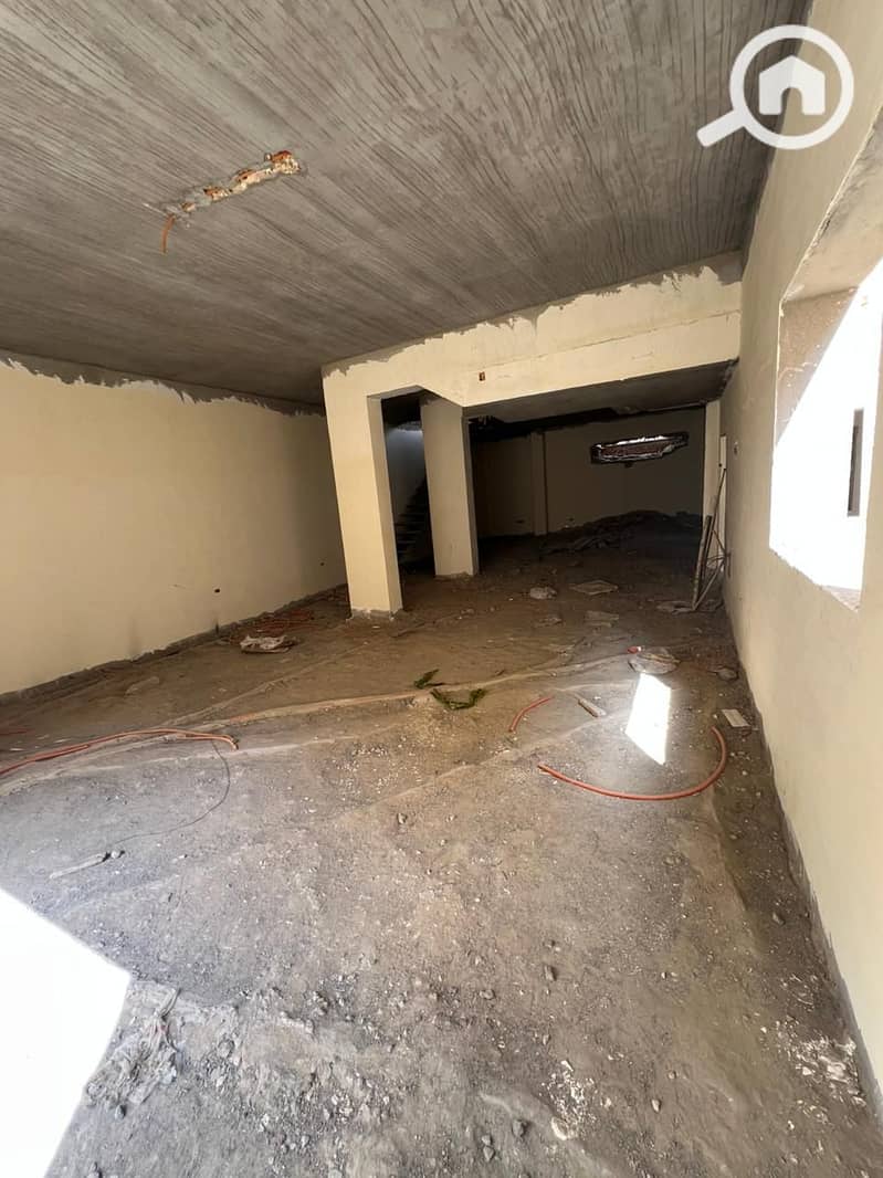 Duplex with Private Garden for Sale in Al Yasmeen Compound – Semi Finished - Widok 3