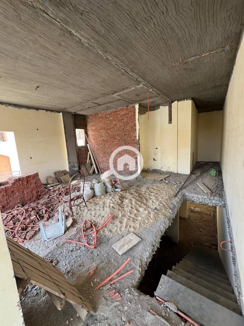Duplex with Private Garden for Sale in Al Yasmeen Compound – Semi Finished - Więcej