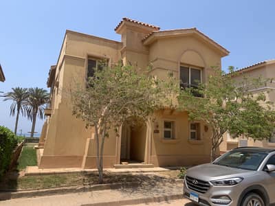 فیلا 5 غرف نوم للبيع في العين السخنة، السويس - Luxury Beachfront Villa فيلا صف اول على البحر مباشرة فیلا 5 غرف نوم للبيع في العين السخنة، السويس - Luxury Beachfront Villa فيلا صف اول على البحر مباشرة