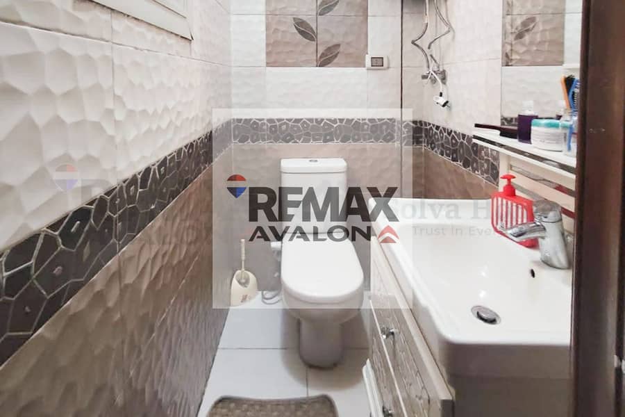 Direct Sea View Apartment for Sale in Saba Pasha (Full Sea View) - Więcej