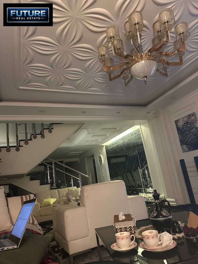 Duplex 365 m in Pearl Pyramids compound in Al-Ramayah, October - Ansicht 6