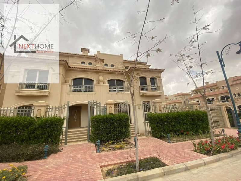 tiwn house Villa Ready for Viewing 311 sqm ready to move in EL Patio Oro Compound La Vista Golden Square Fifth Settlement New Cairo - Widok 3