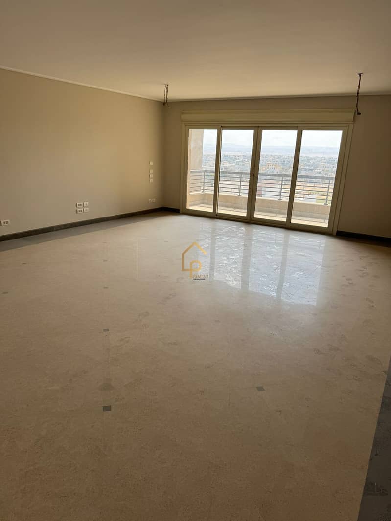 Apartment rent in New Giza- Prime Lochtion 237m - Widok 2