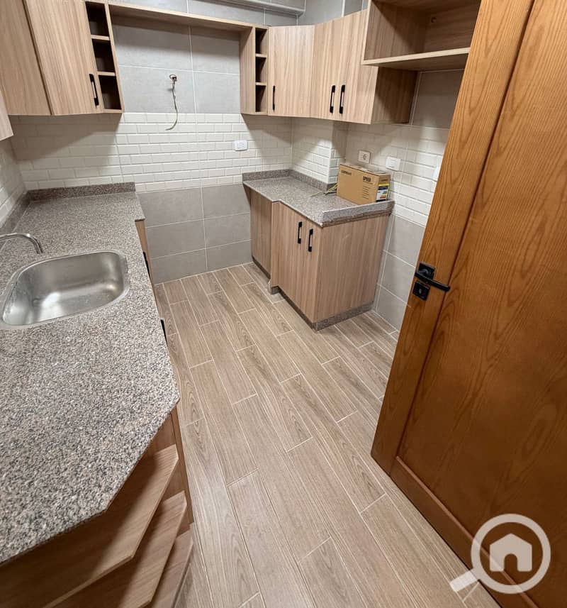 Apartment for Rent in Mountain View iCity October – pohled 6