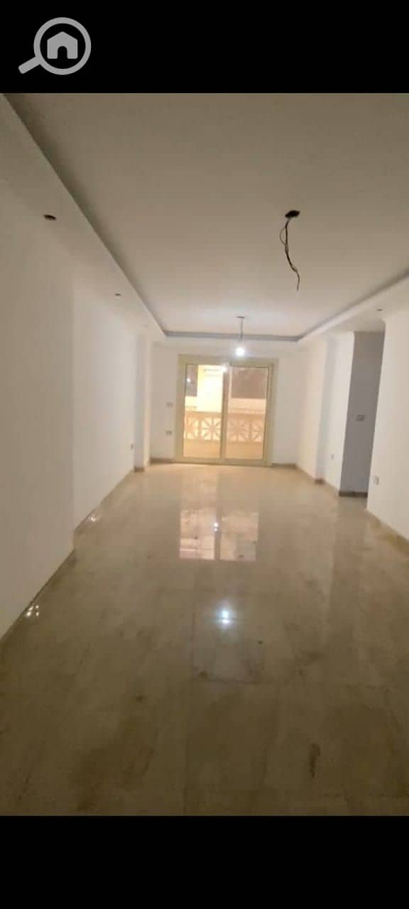 Office space for rent in Smouha on Fawzy Moaz main street – pohled 2