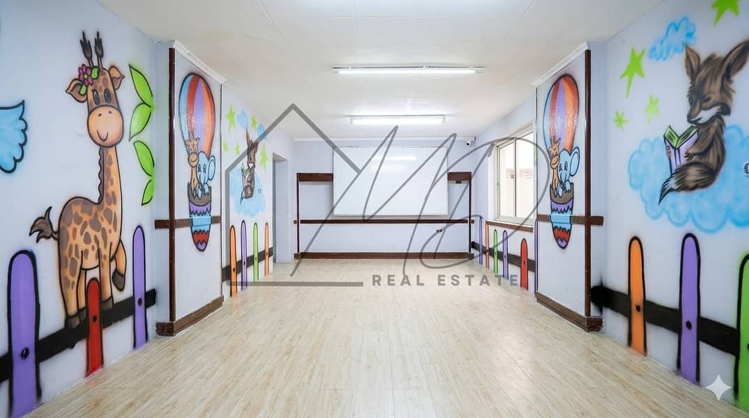 Administrative headquarters for rent in Cleopatra 200m - Ansicht 3